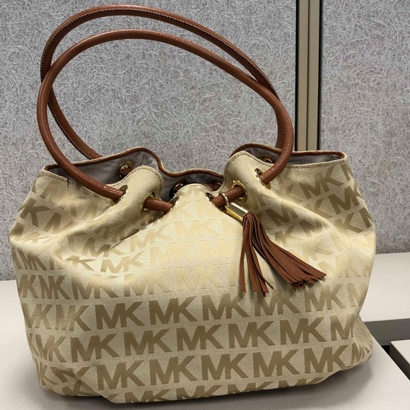 Michael Kors Handbags - Michael Kors East West Tote Signature Jacquard